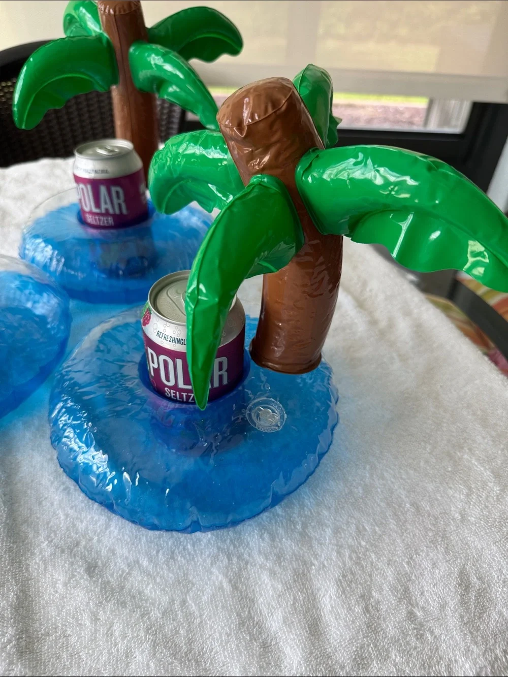 Inflatable Palm Tree Drink Holders - Blue and Green